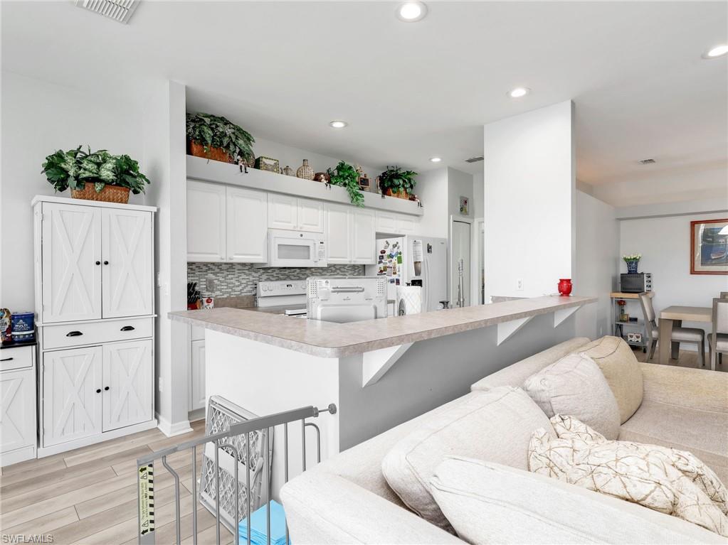 STONEYBROOK - Residential