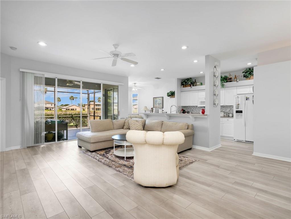 STONEYBROOK - Residential