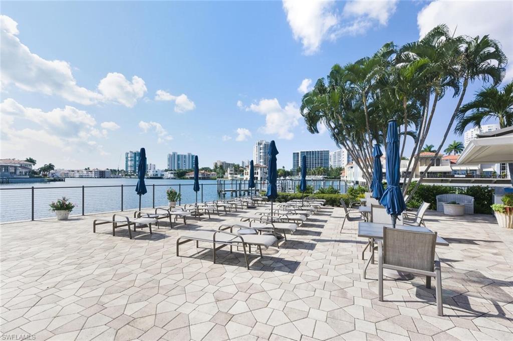 PELICAN POINT WEST - Residential