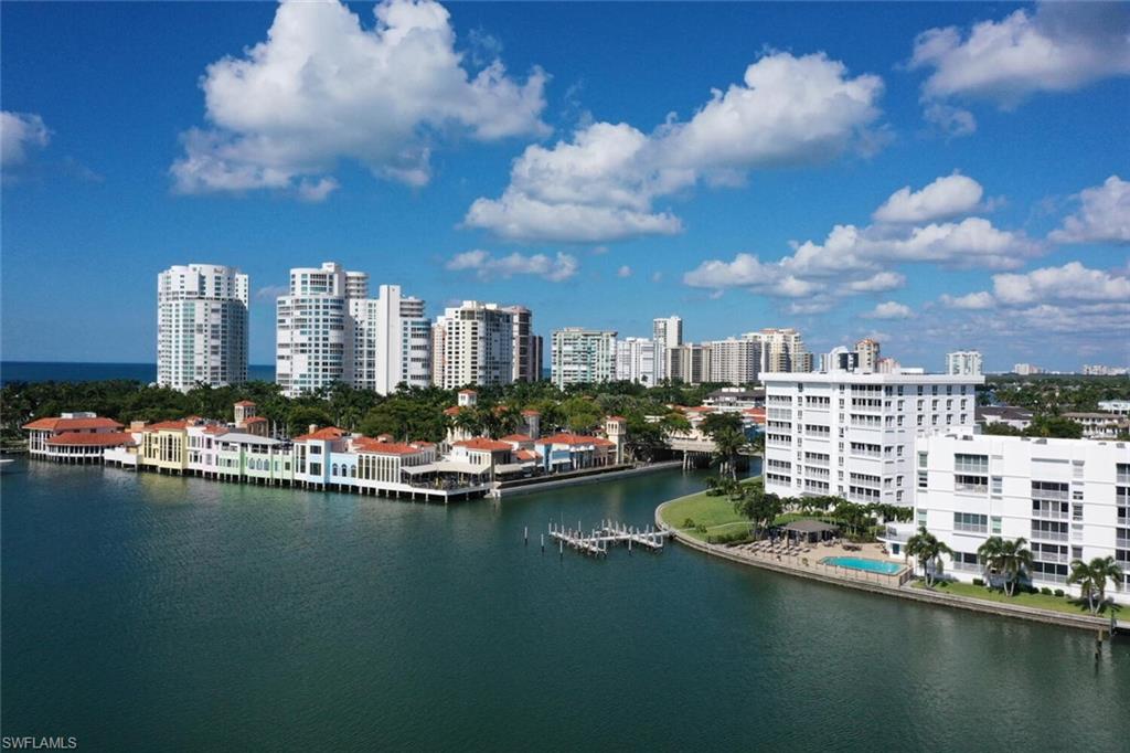 PELICAN POINT WEST - Residential