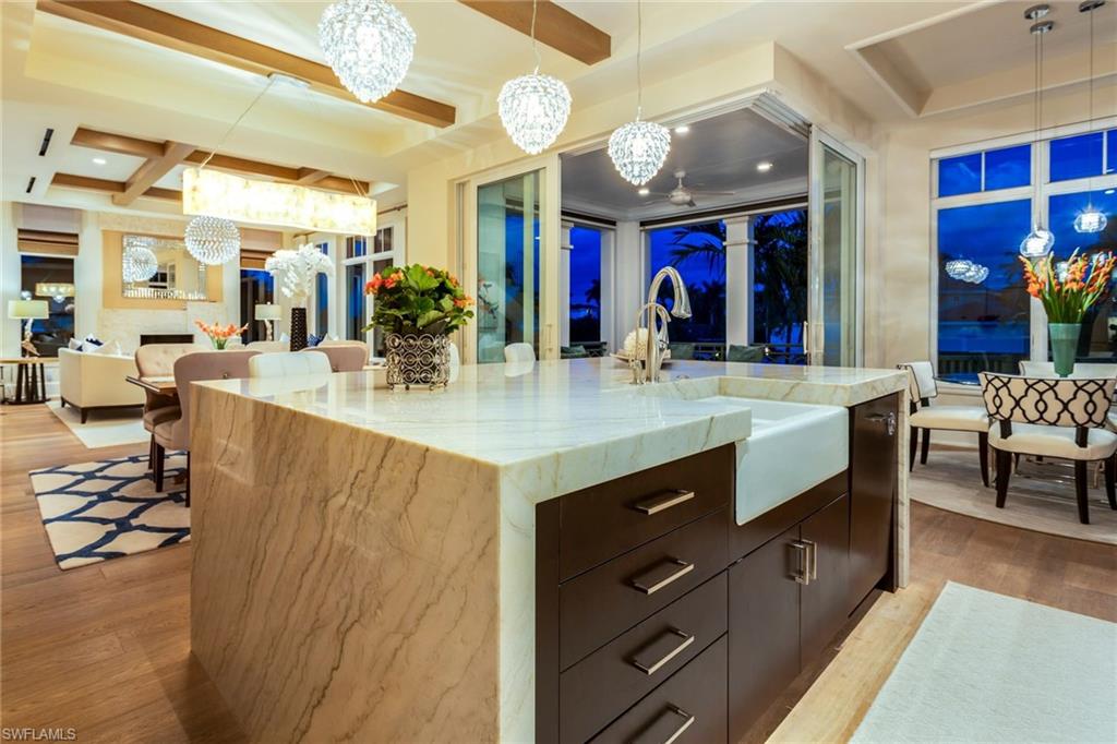 NAPLES CASAMORE - Residential