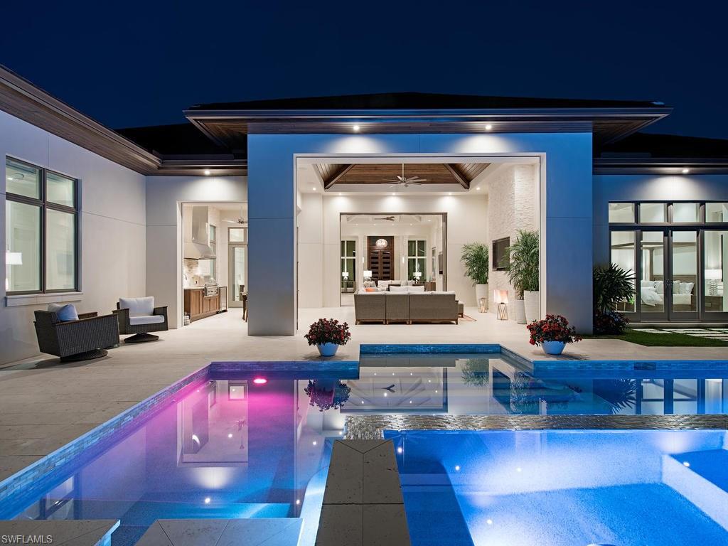 MOORINGS - Residential