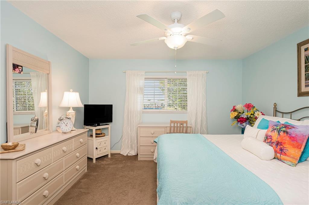 MYERLEE PARK NORTH CONDO - Residential