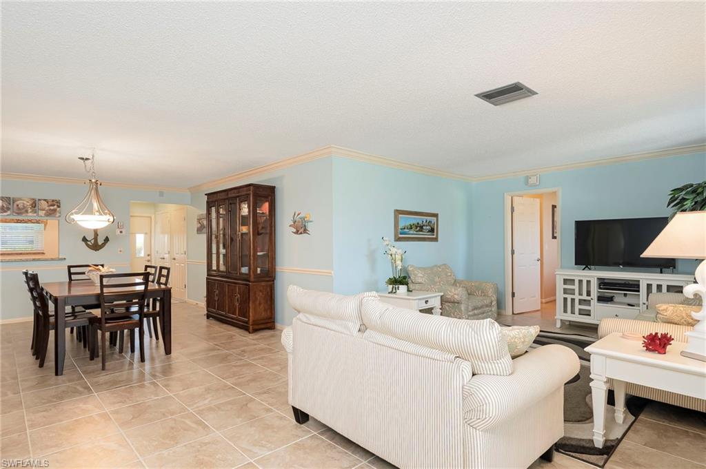 MYERLEE PARK NORTH CONDO - Residential