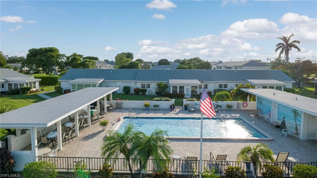 MYERLEE PARK NORTH CONDO - Residential