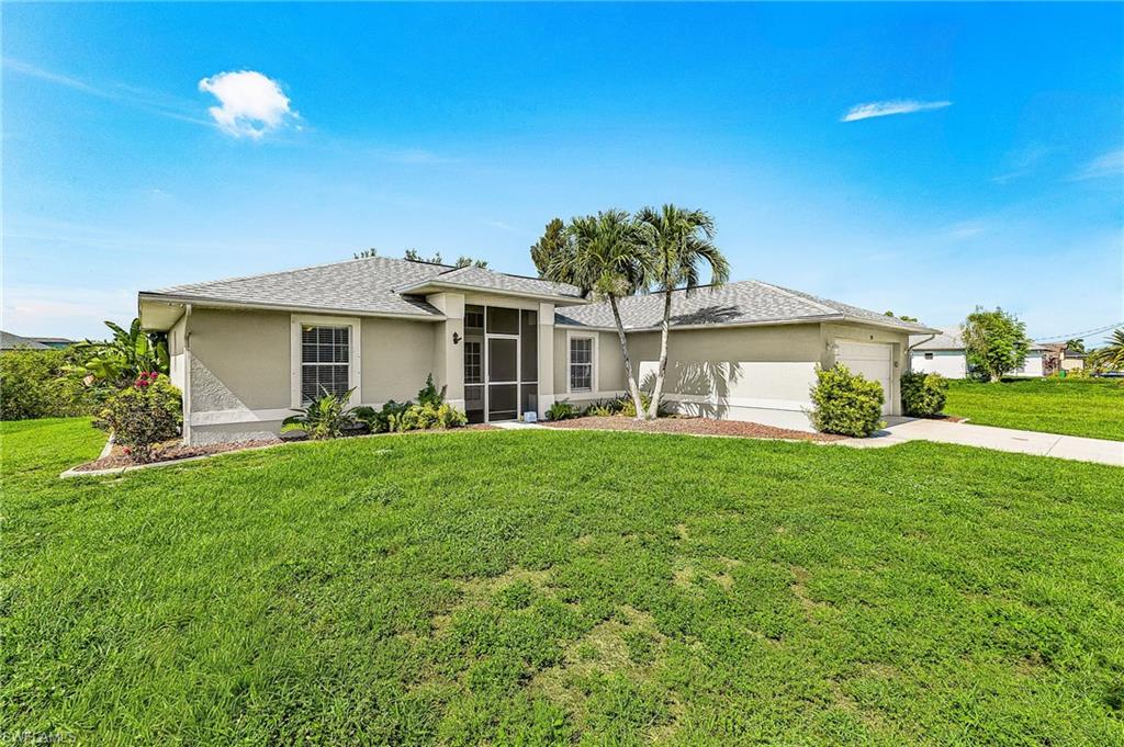 CAPE CORAL - Residential