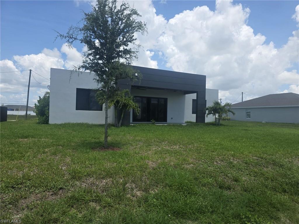 CAPE CORAL - Residential Lease