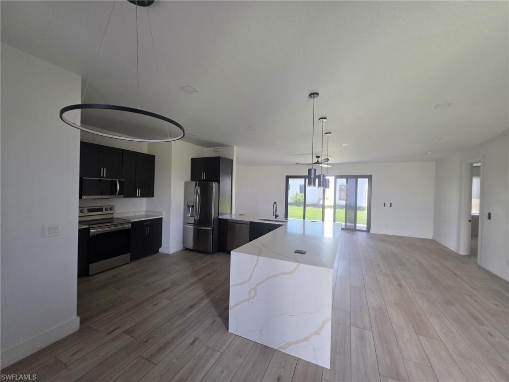 CAPE CORAL - Residential Lease