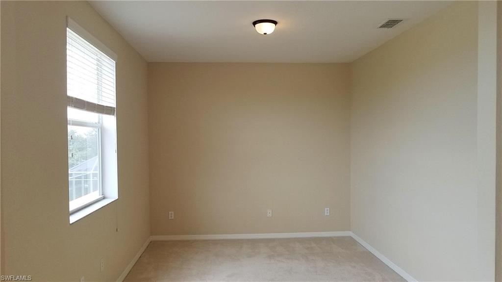 CORAL LAKES - Residential