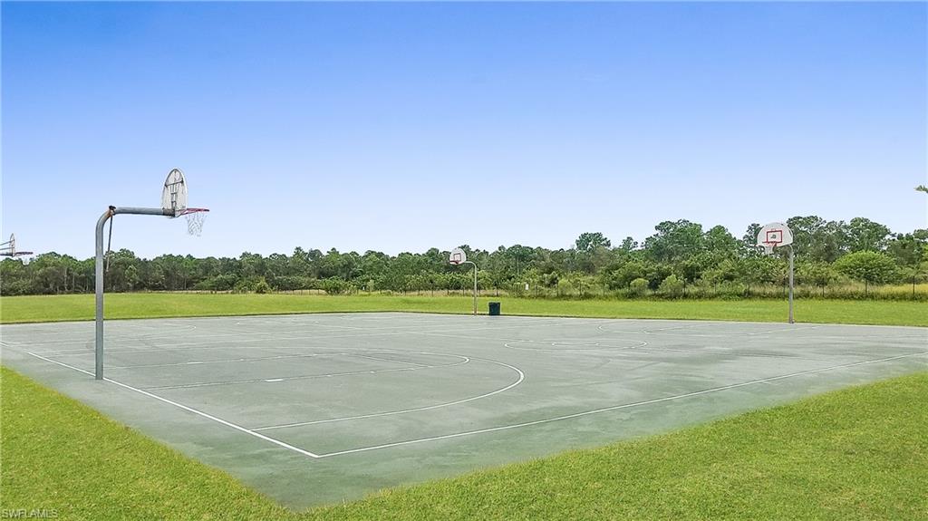 CORAL LAKES - Residential