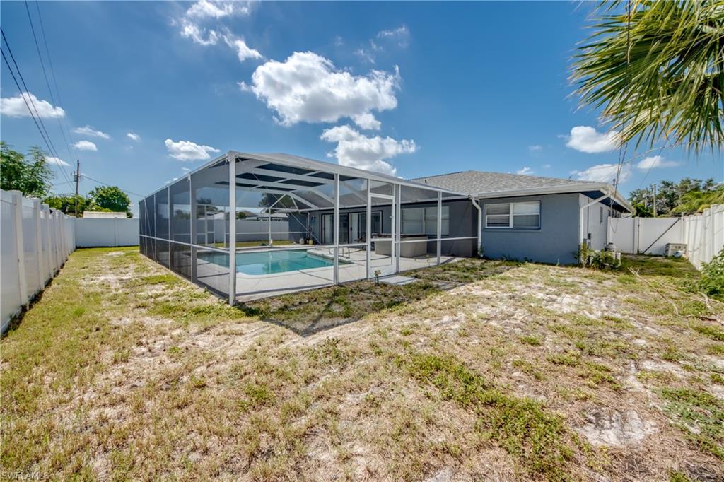 CAPE CORAL - Residential