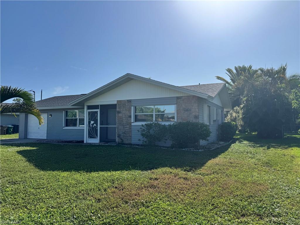 CAPE CORAL - Residential