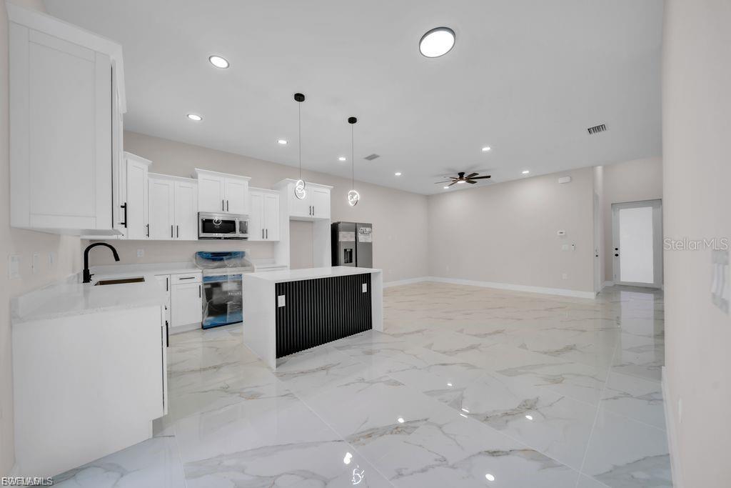 LEHIGH ACRES - Residential Income