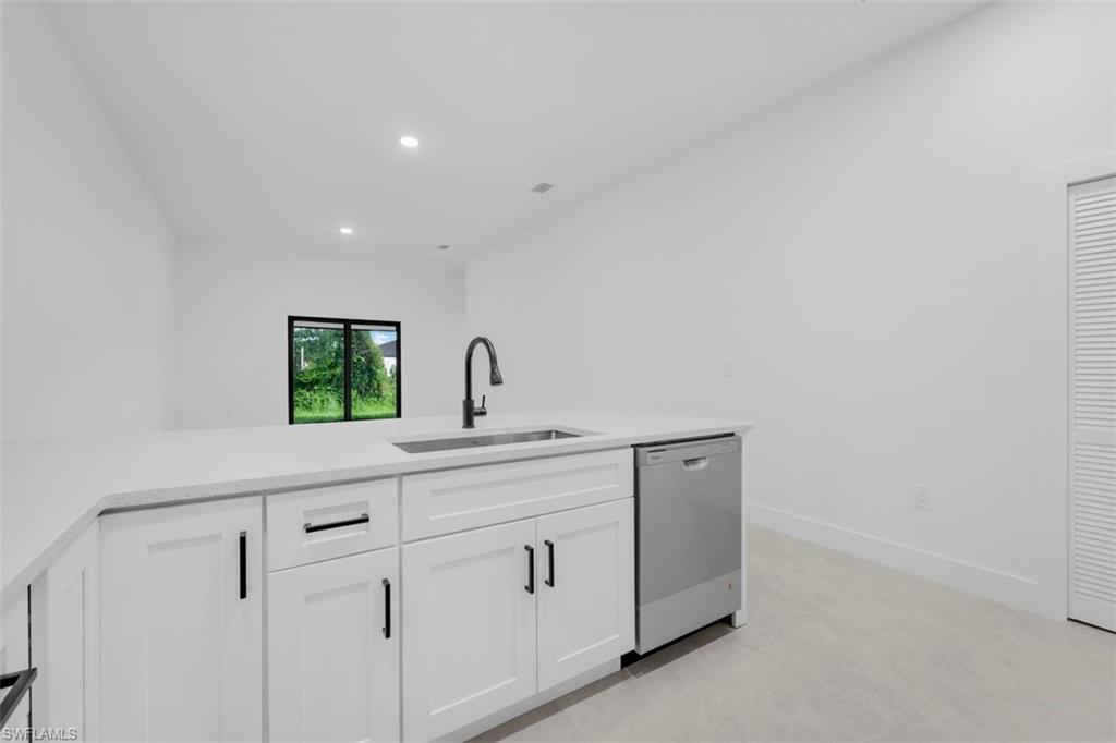 LEHIGH ACRES - Residential Income