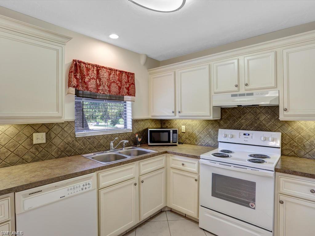MARWOOD - Residential Lease