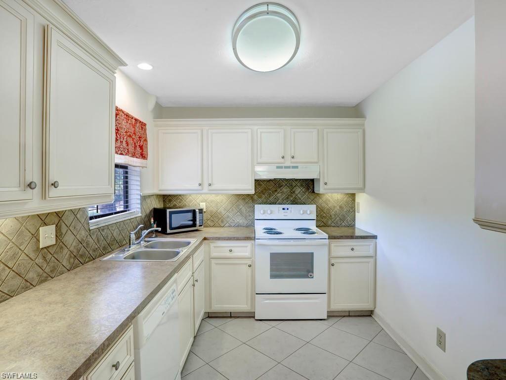 MARWOOD - Residential Lease