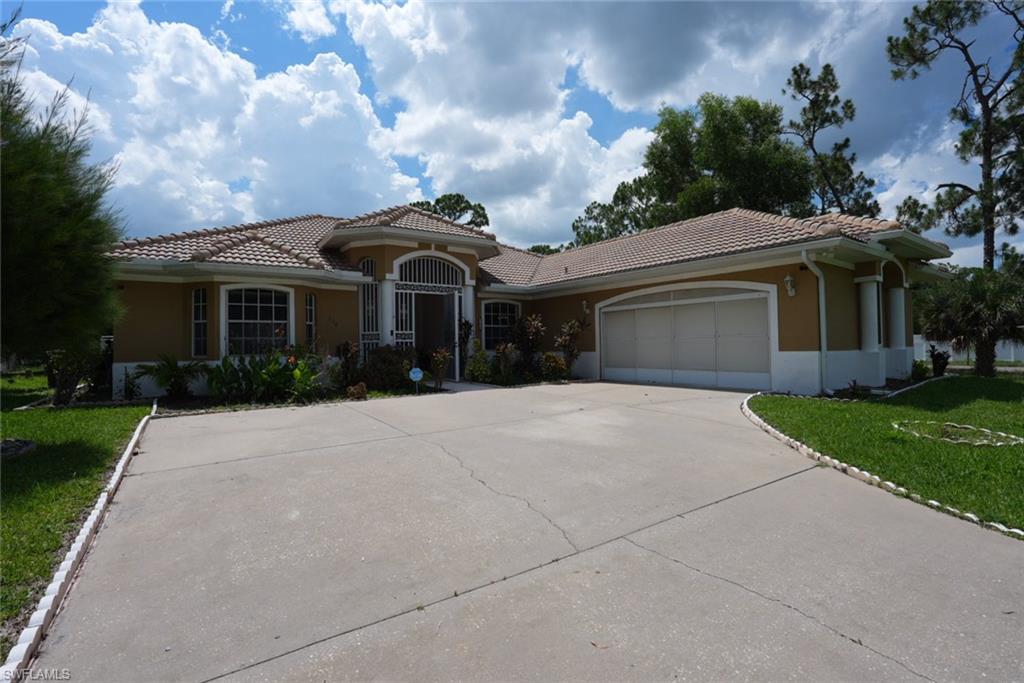 LEHIGH ACRES - Residential