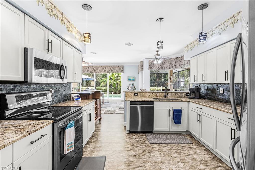 VILLAGES AT COUNTRY CREEK - Residential