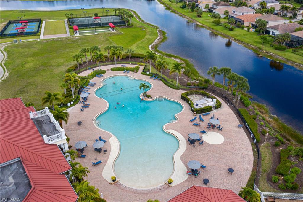 HAMPTON LAKES - Residential Lease