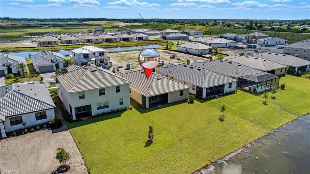 HAMPTON LAKES - Residential Lease