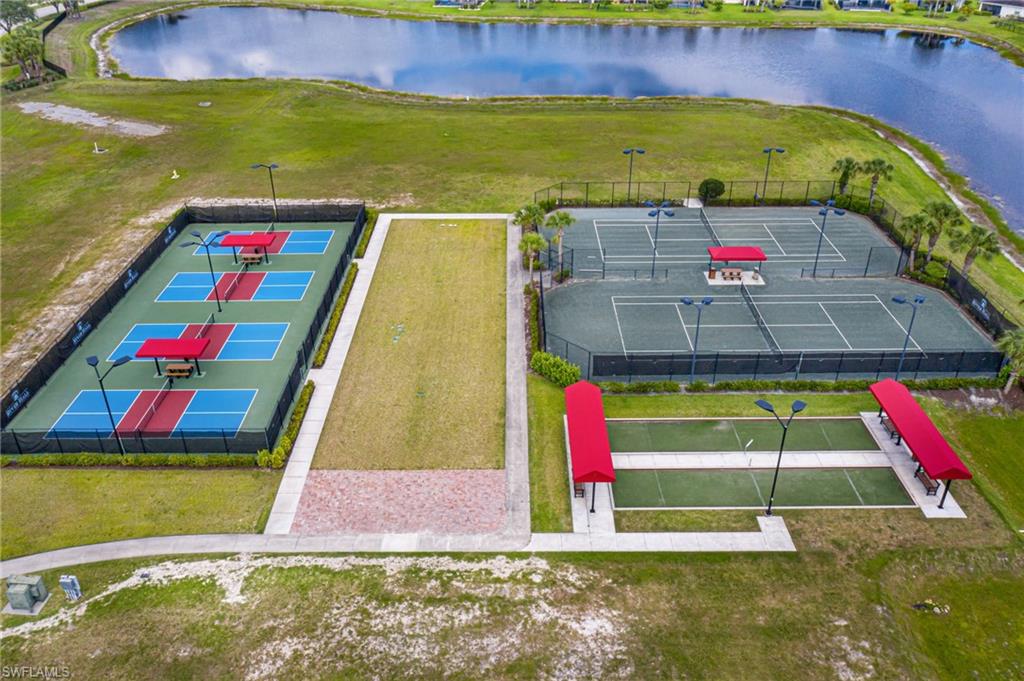 HAMPTON LAKES - Residential Lease