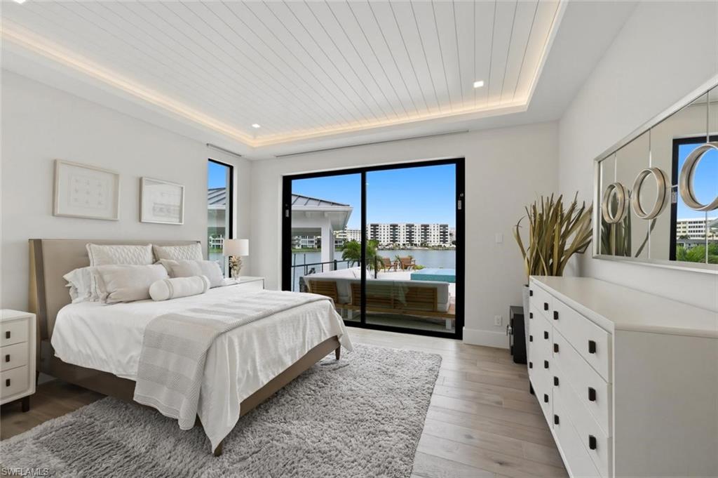 MOORINGS - Residential Lease