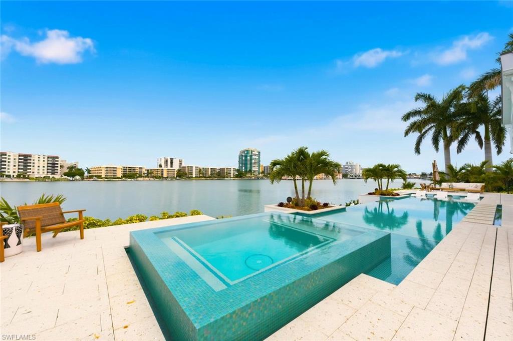 MOORINGS - Residential Lease