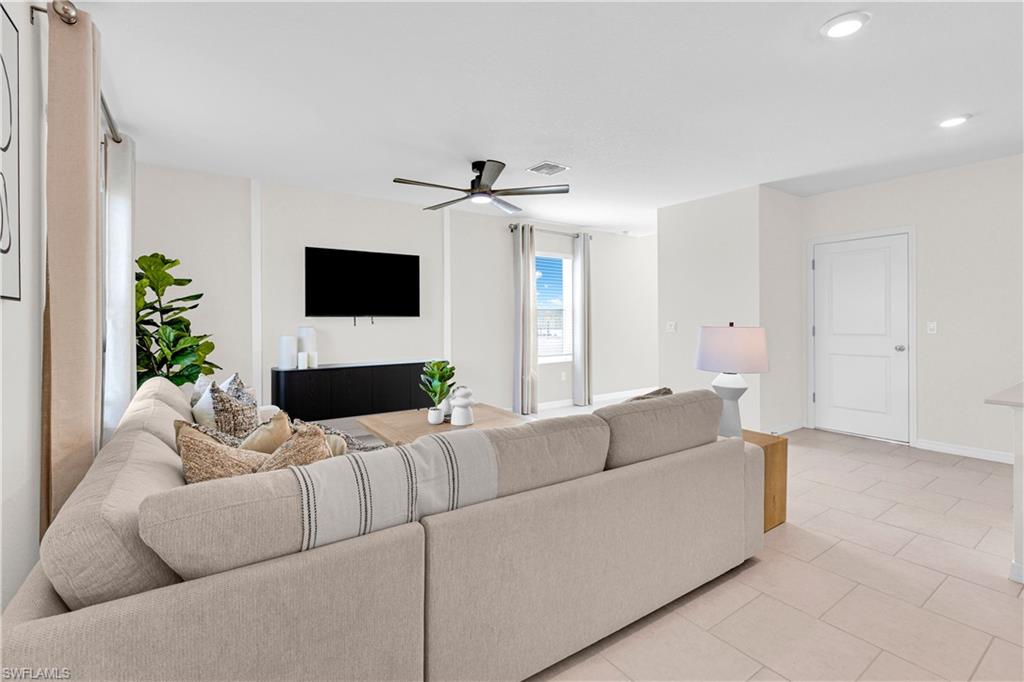SABAL GLEN AT MIDTOWN - Residential