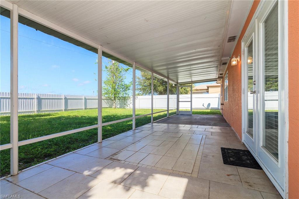 CAPE CORAL - Residential
