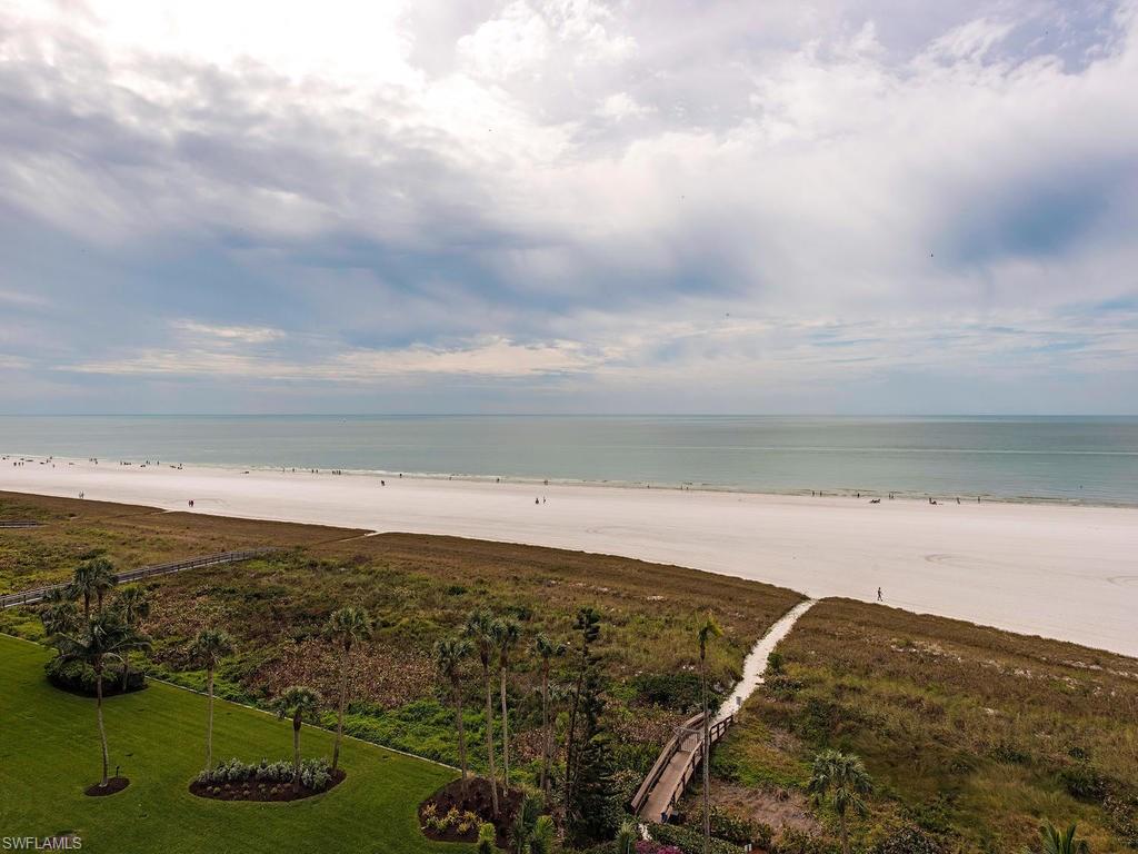 This 2 Bedroom, 2 Bath Condo in the prestigious Princess del Mar high rise is an amazing BUY! The southwestern view looks down upon our famous Marco Island beach, pool and outrageous Gulf of Mexico views! This unfurnished unit is ready for you to personalize! A large wrap around balcony for outdoor entertaining while you enjoy Marco's beautiful sunsets. The Princess Del Mar has fantastic amenities and is pet friendly.