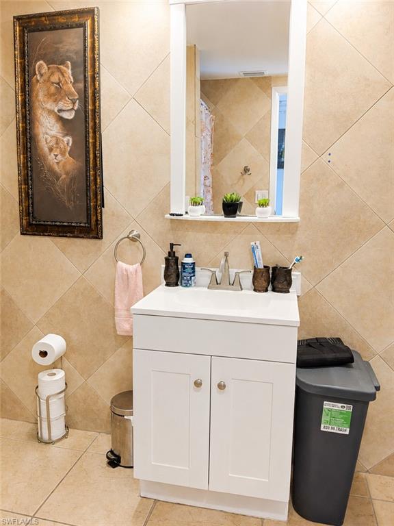 NORTH FORT MYERS - Residential