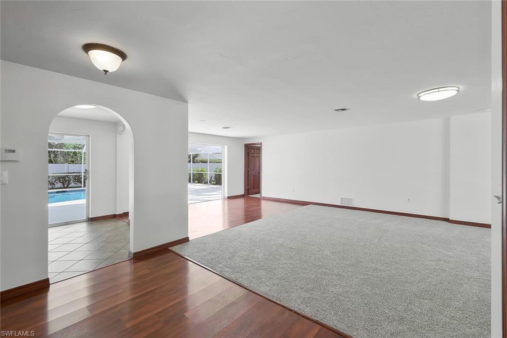 TANGLEWOOD - Residential