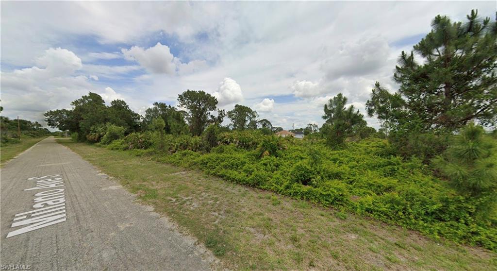 LEHIGH ACRES - Land