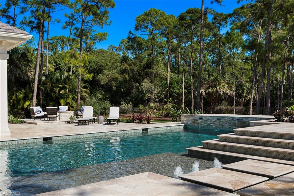 PINE RIDGE - Residential