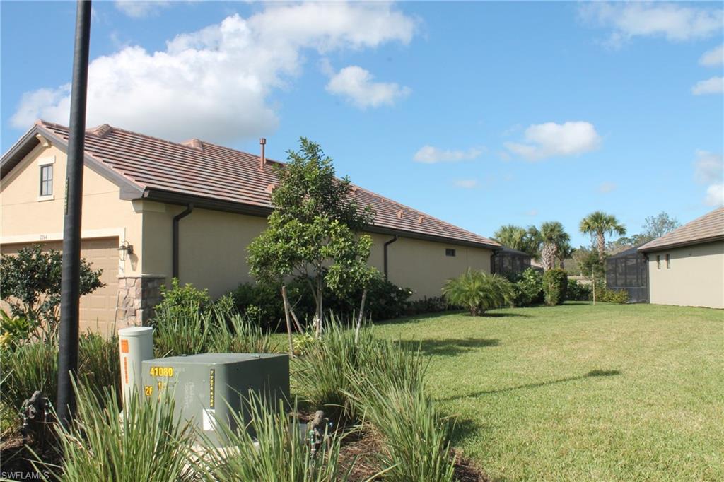 WINDING CYPRESS - Residential