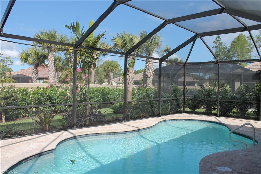 WINDING CYPRESS - Residential