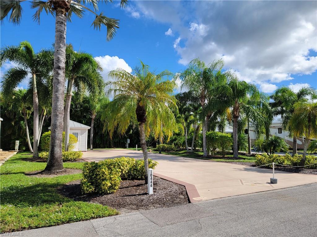 CYPRESS WOODS RV RESORT - Land