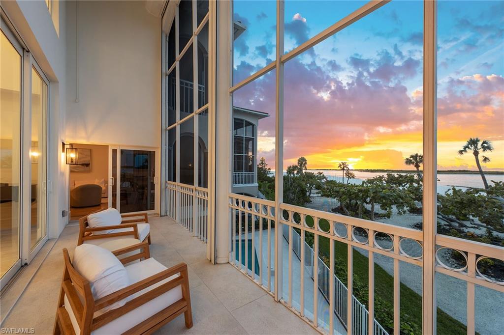 HIDEAWAY BEACH - Residential
