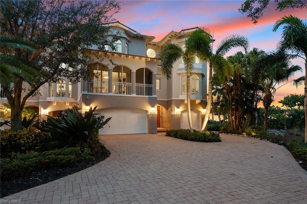 HIDEAWAY BEACH - Residential