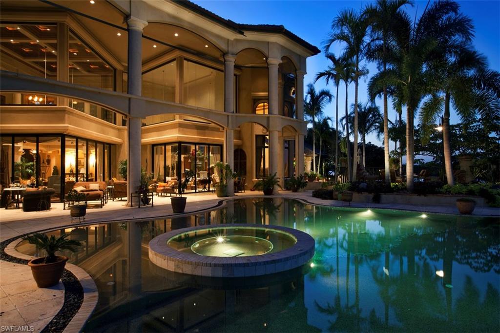 CAPE HARBOUR - Residential