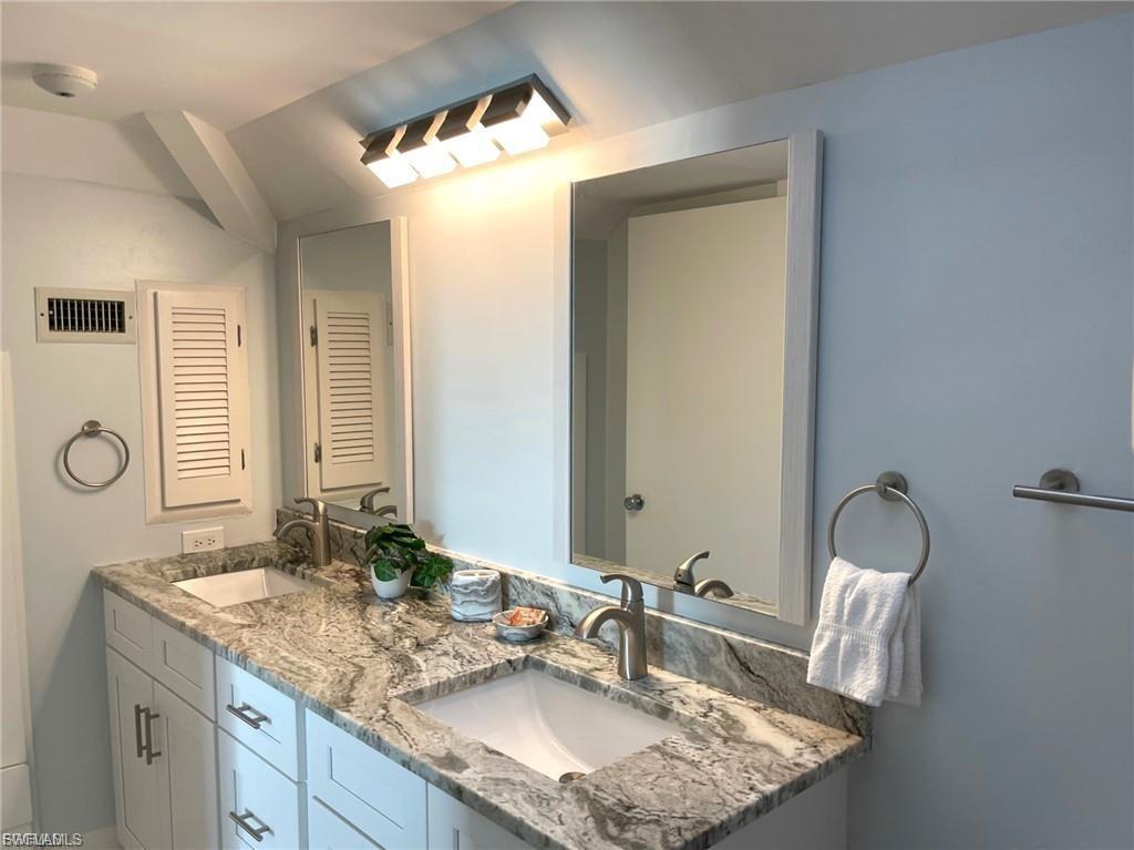 BEACH VILLAS OF UPPER CAPTIVA CONDOMINIUM - Residential