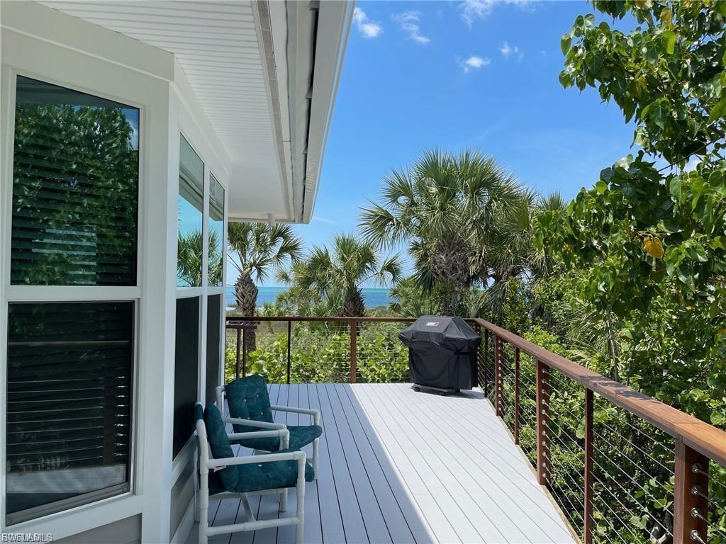 BEACH VILLAS OF UPPER CAPTIVA CONDOMINIUM - Residential