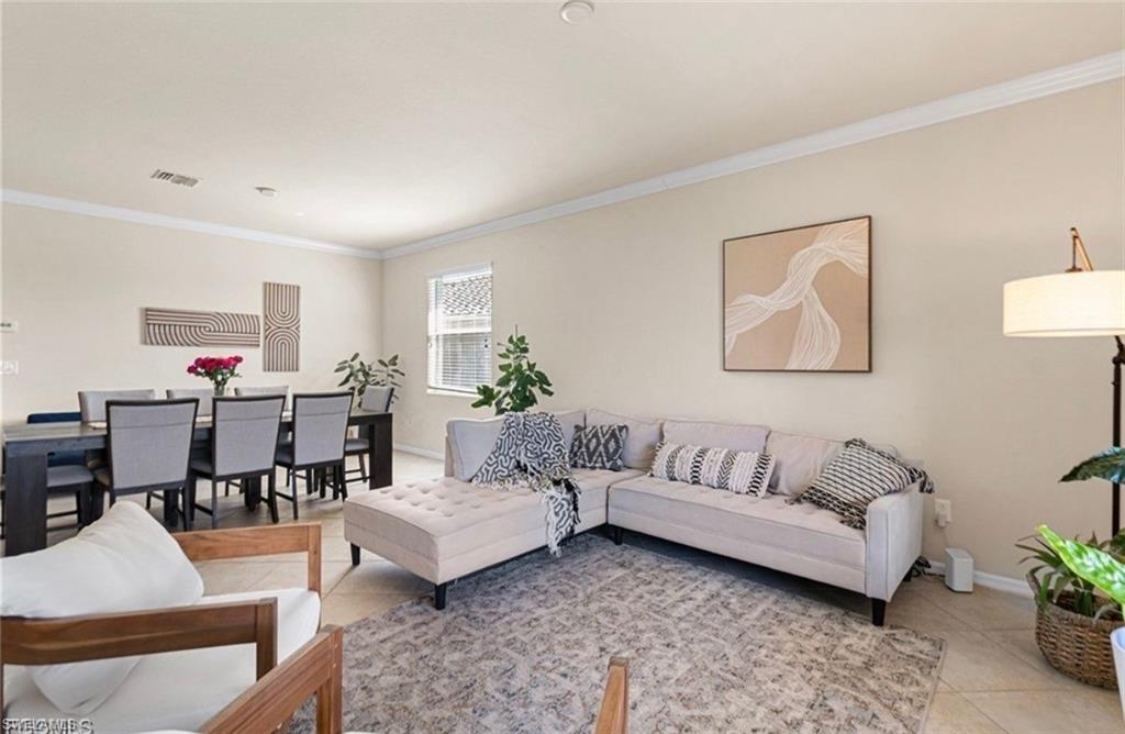 OLYMPIA POINTE - Residential Lease