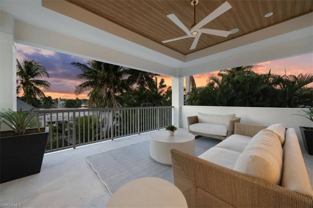 OLDE NAPLES - Residential