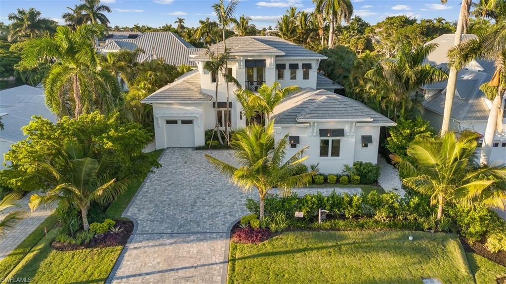 OLDE NAPLES - Residential
