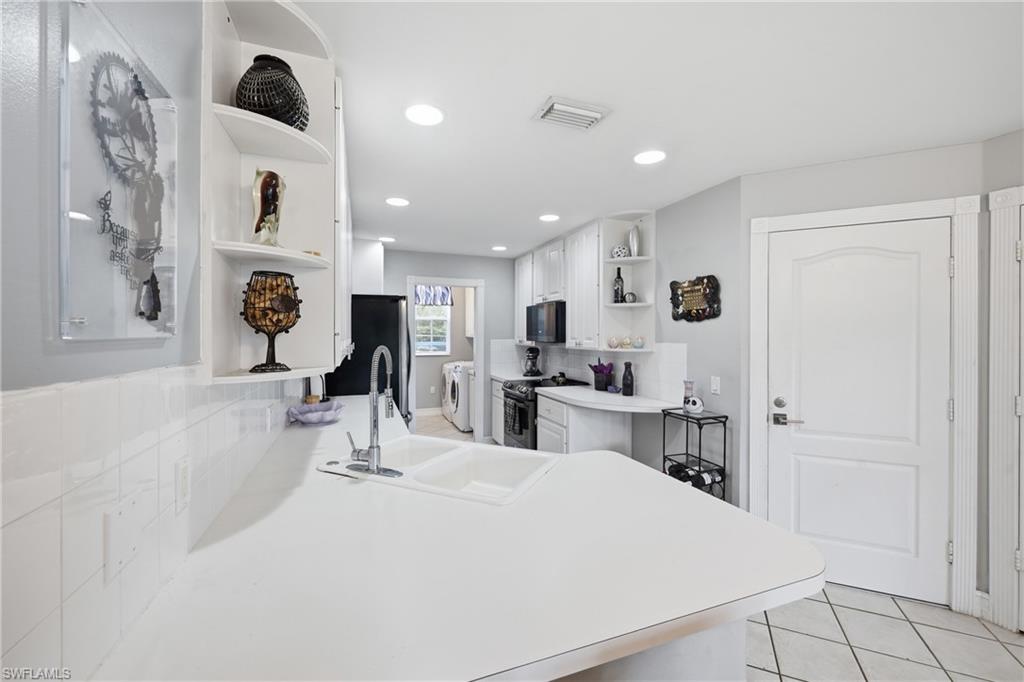 THE COVE - Residential