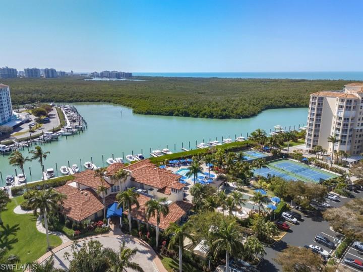 AQUA - Residential