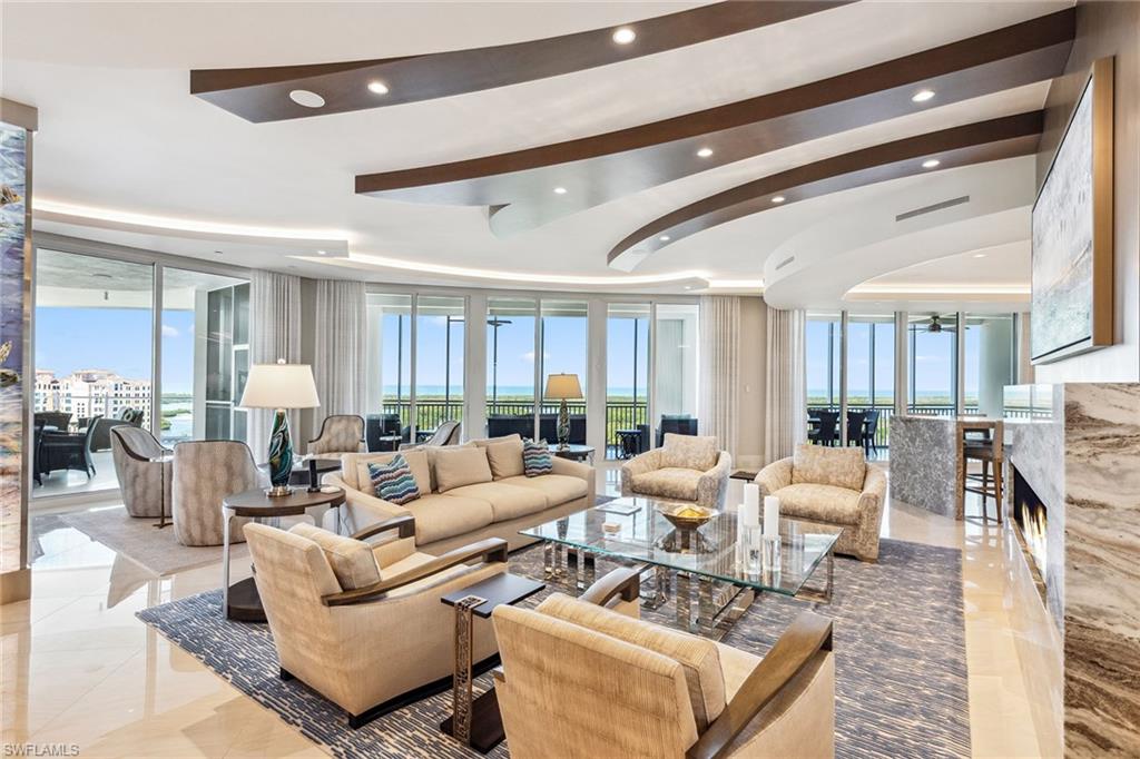 AQUA - Residential