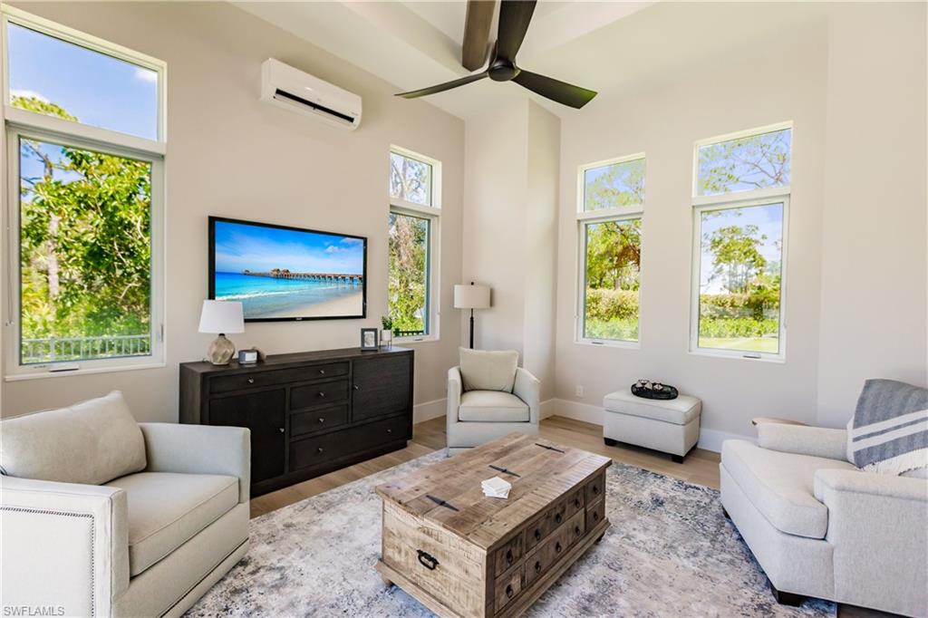 PINE RIDGE - Residential