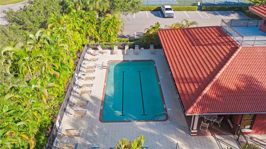 PRENTISS POINTE - Residential